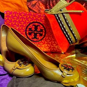 Authentic Tory Burch Size 11 heels.  Worn Twice. Cleaning out my closet.